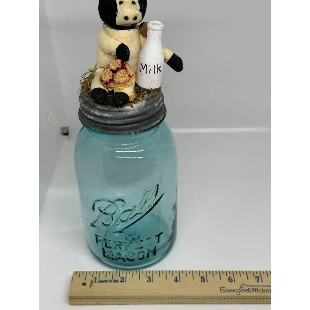 VTG  Ball Perfect‎ Mason Jar Cow & Milk Bottle Topper – Farmhouse Kitchen Décor